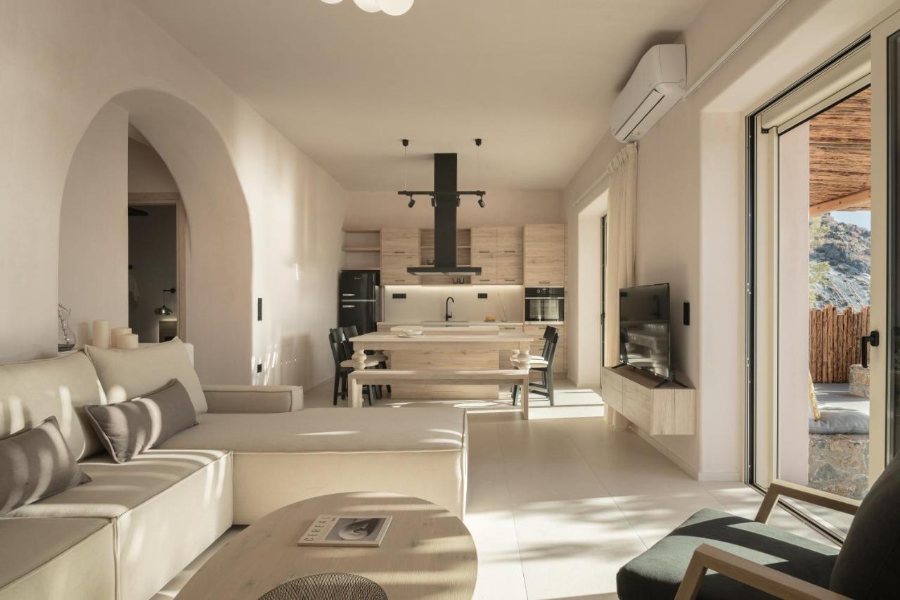 Isla Beach House, A Timeless Retreat, By Thinkvilla Damnóni Kültér fotó